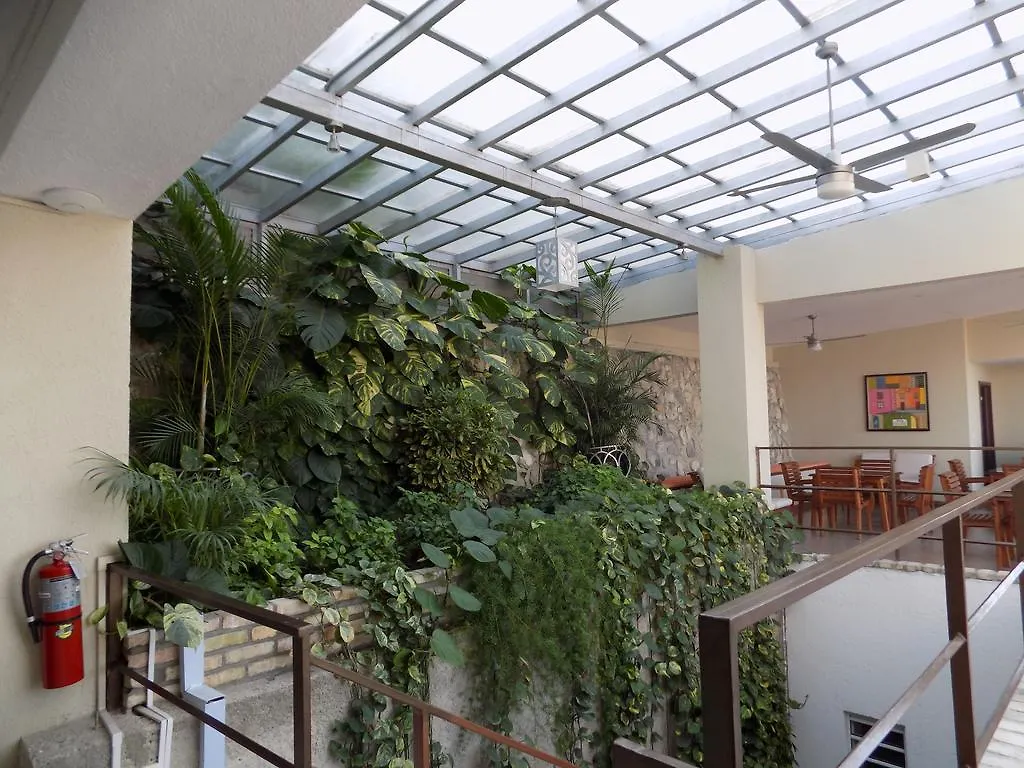 מלון דירות Pétionville Residences Talou