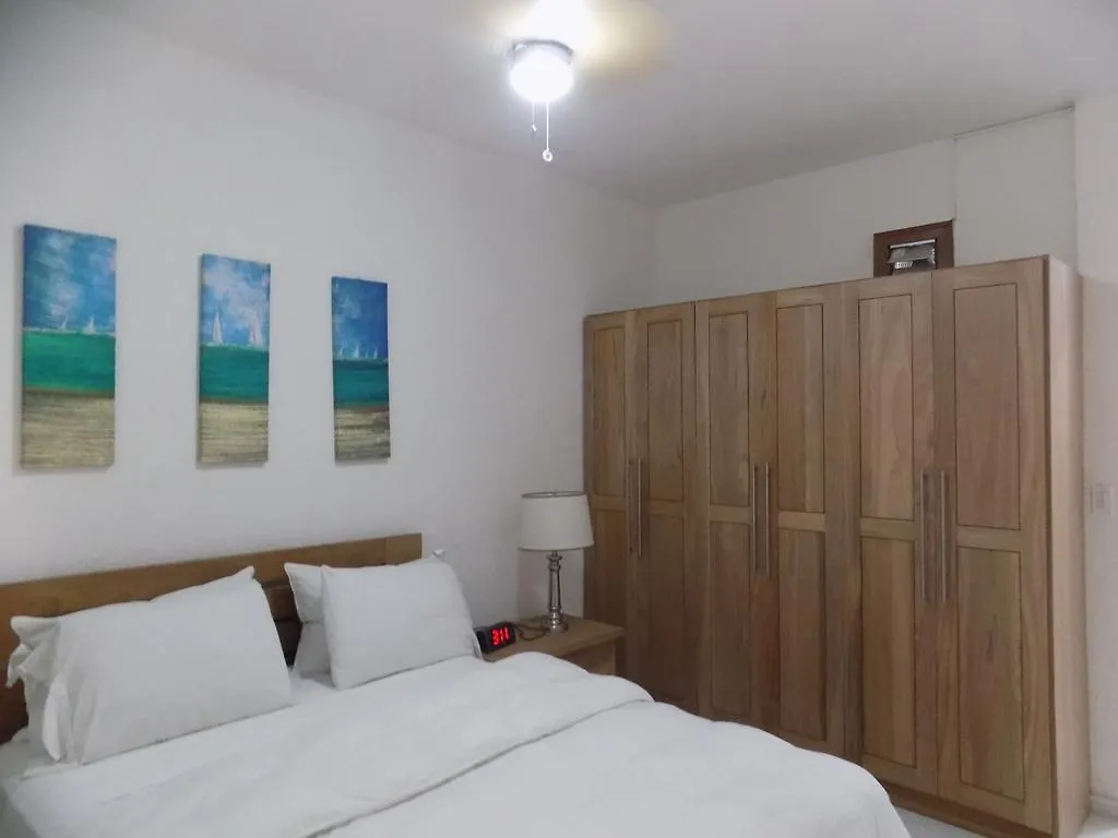 Pétionville Residences Talou מלון דירות